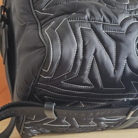 LOUIS VUITTON Embroidered Keepall Bandouliere 50 Black LIMITED Edition - Picture 16 of 16